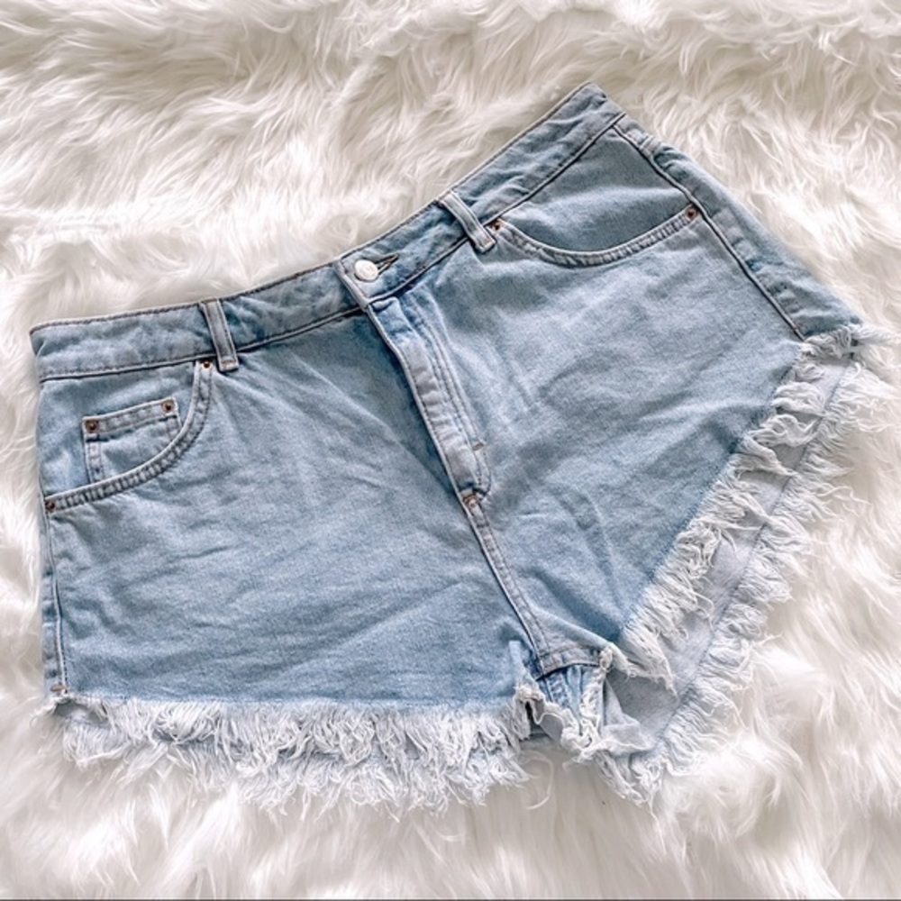 Topshop Denim Shorts - Picture 4 of 6